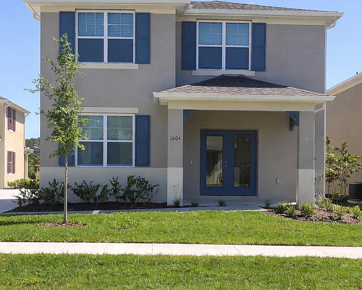 1604 Pham Dr — Photo 1