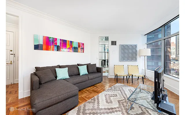 Sold by Douglas Elliman | media 20