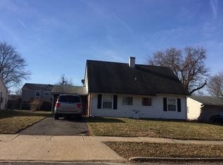 56 Parish Ln, Willingboro, NJ 08046