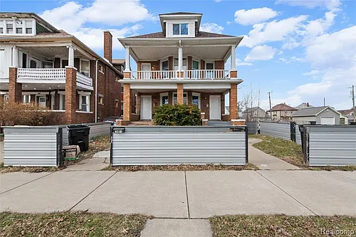 593 Hague Ave #1 Photo 1