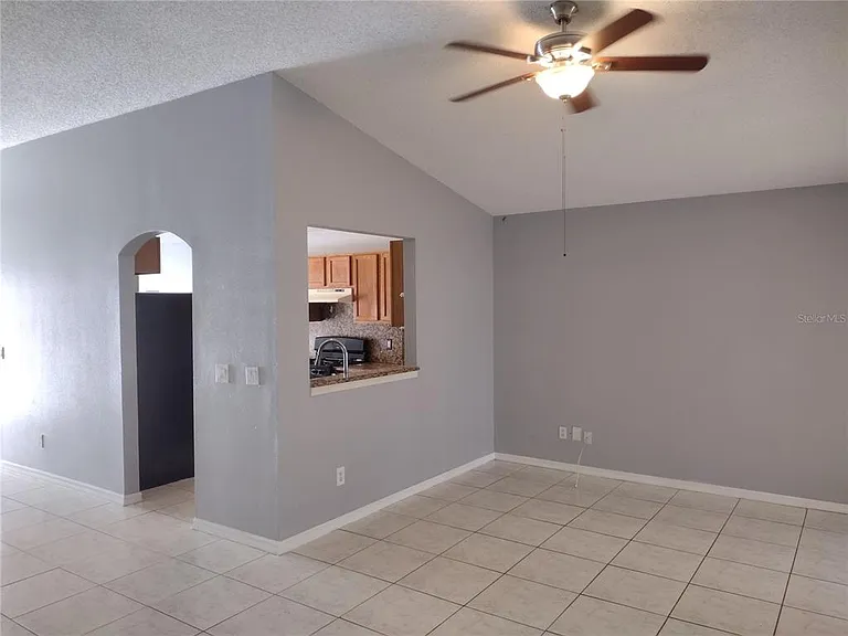 2358 Blue Sapphire Cir — Photo 8