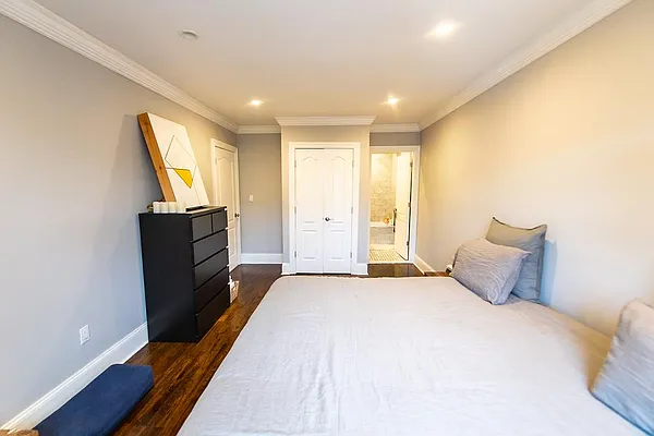 Rented by Michel Madie Real Estate Services | media 12