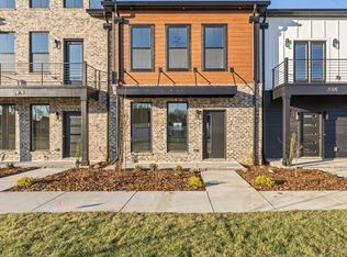 1323 Rebecca Johns Dr, Murfreesboro, TN 37128