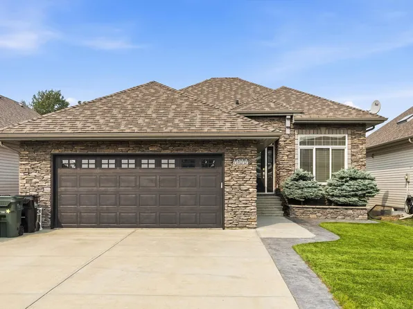 4044 Crowsnest Cres, Strathcona County, AB T8H 0G9