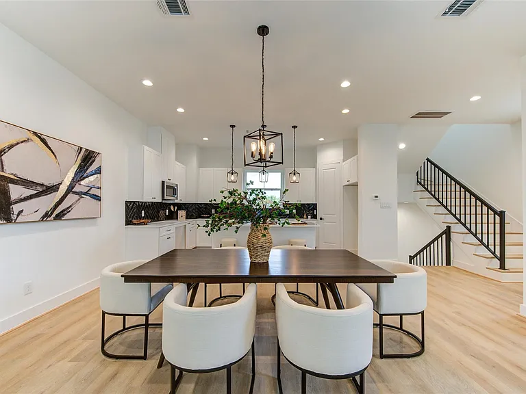 4035 Buck St — Photo 16
