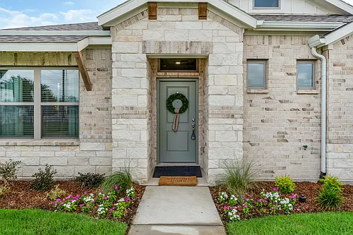 6415 FM 1570 W Photo 1