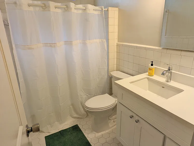5920 Pitt St — Photo 36