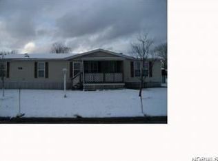 182 Ashwood Dr, Elyria, OH