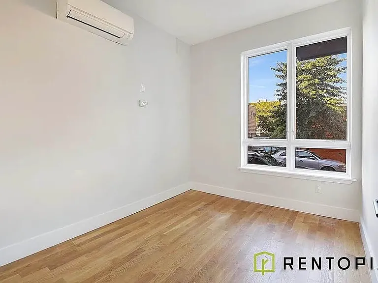 77 Berry St #1D — Photo 5