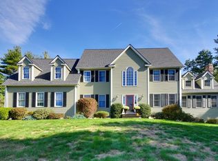 21 Falcon Ridge Dr, Hopkinton, MA 01748