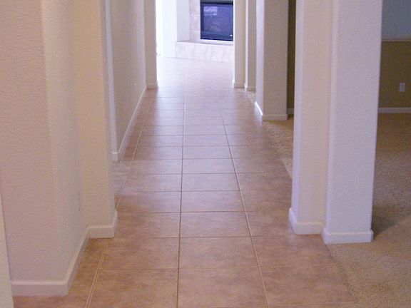 3rd image of 607 Stoneygate Dr