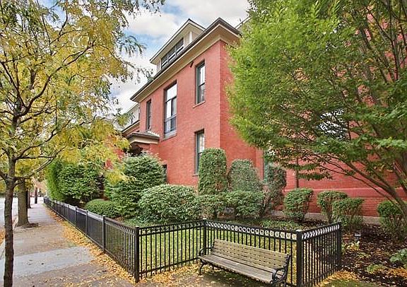 2nd image of 275 Cypress St APT 402