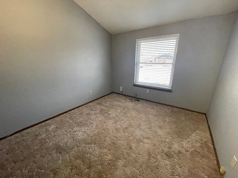 2244 Robert Wynn St — Photo 7