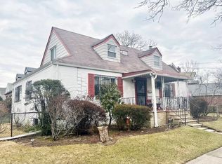 5103 196th St, Flushing, NY 11365