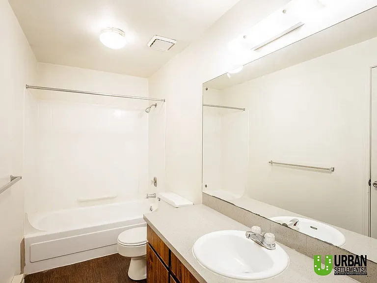 3129 E 29th Ave — Photo 9
