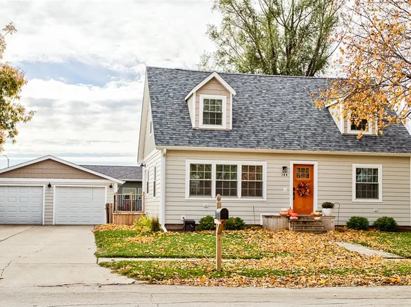 104 Thompson Ave, Gilbert, IA 50105