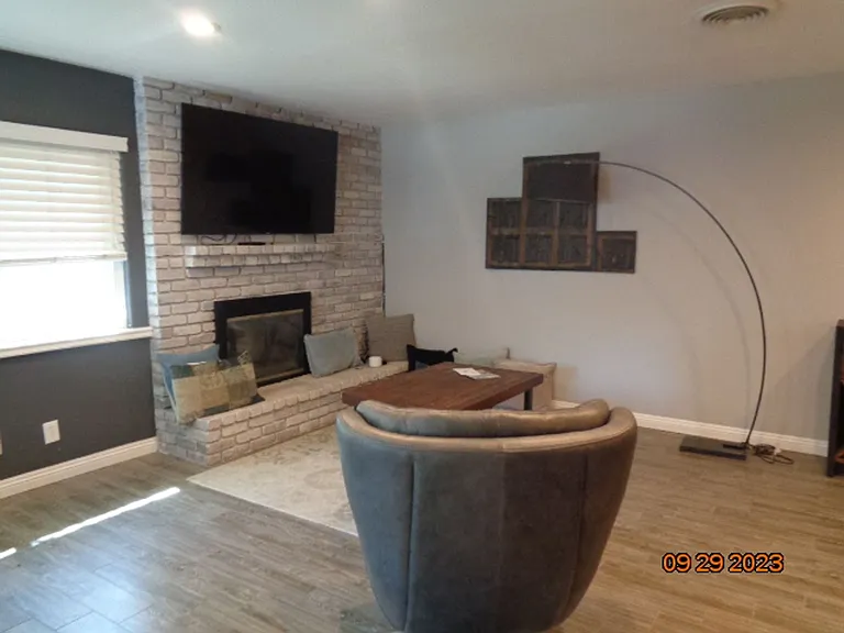 43662 21st St W — Photo 5