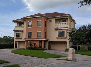 1502 Citrine Trl, Tarpon Springs, FL 34689