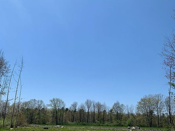 15 Sunrise Dr