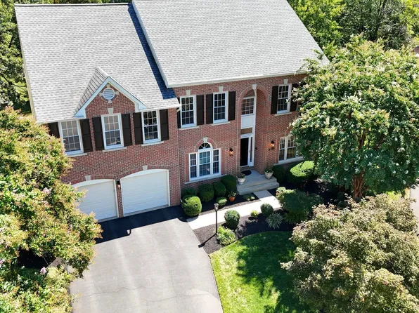 8783 Brook Estates Ct, Lorton, VA 22079