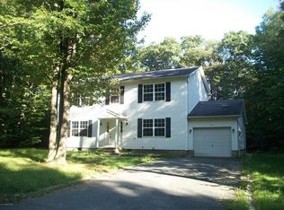 5241 Apache Trl, Tobyhanna, PA 18466