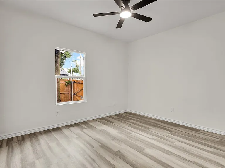 3526 Elsie Faye Heggins St — Photo 12