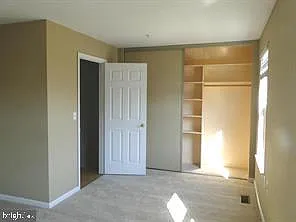 1125 Simsbury Ct — Photo 22