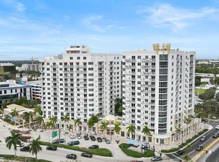 1830 Radius Dr #822, Hollywood, FL 33020