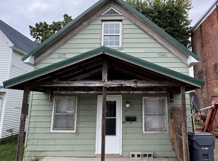 31 S Union St, Redkey, IN 47373