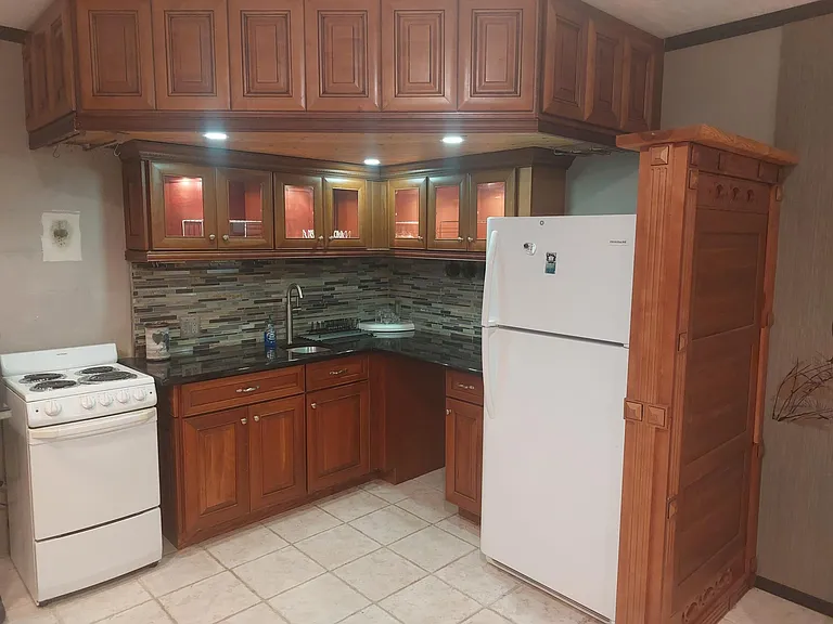 740 Japonica Dr — Photo 14