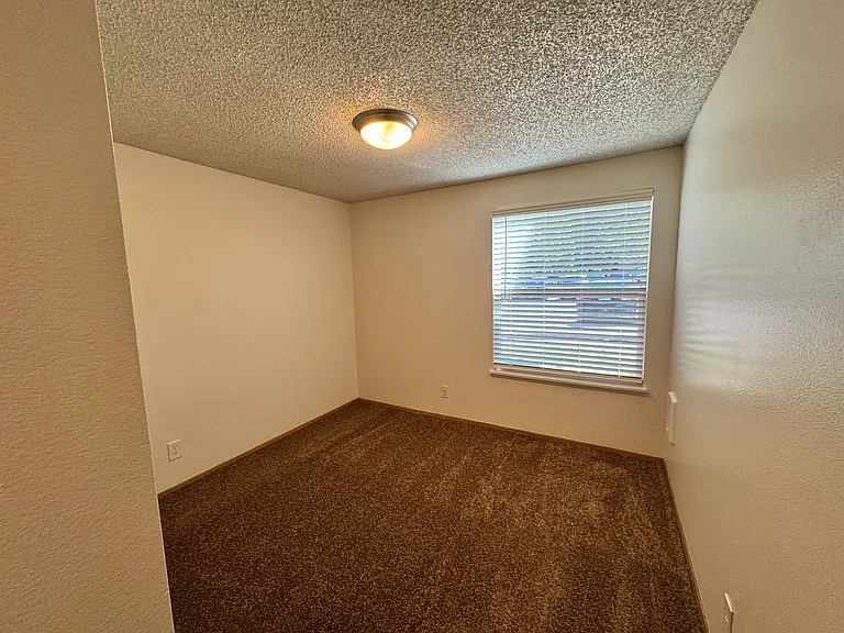 Meridian Village — Photo 60