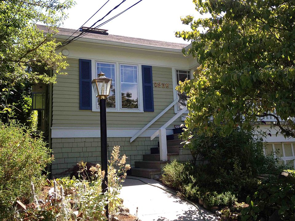 2nd image of 6238 28th Ave NE