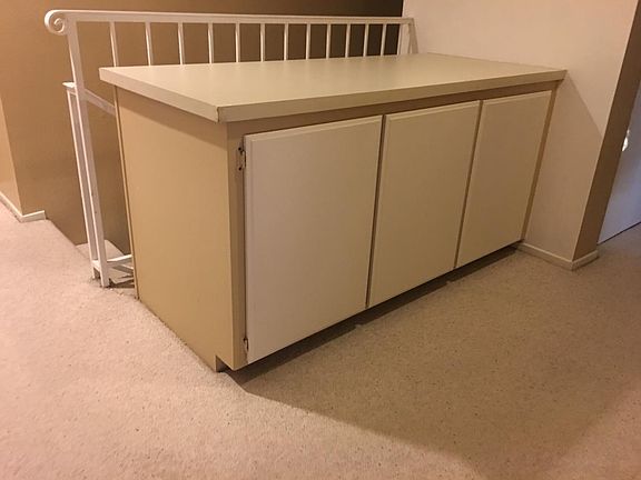 2nd Floor Linen