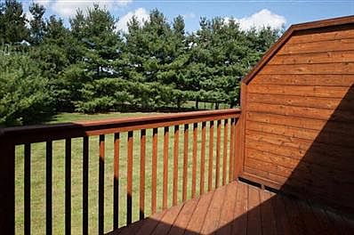 5th image of 648 Gregory Ct #648