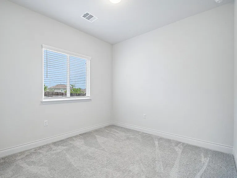 10213 Forest Grove Dr — Photo 15