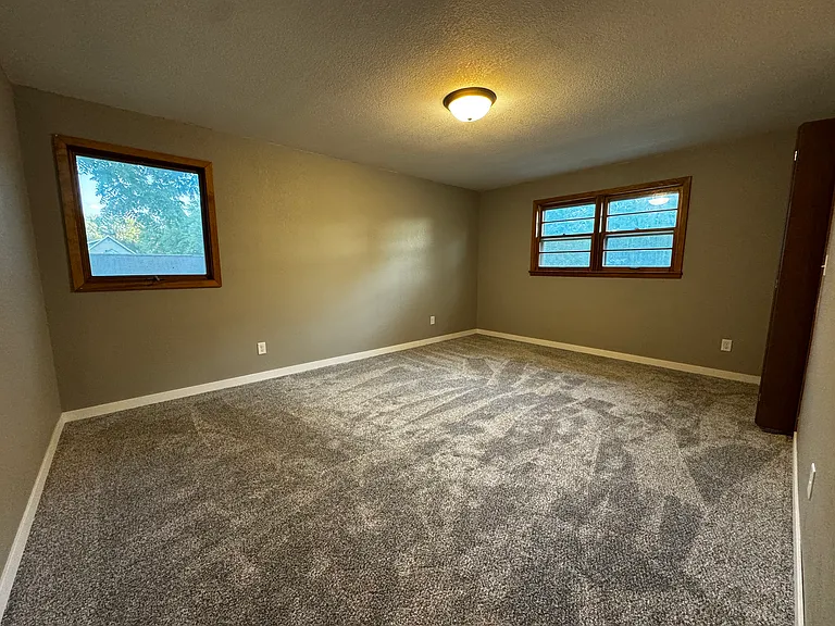 402 Butler Ave #C — Photo 22