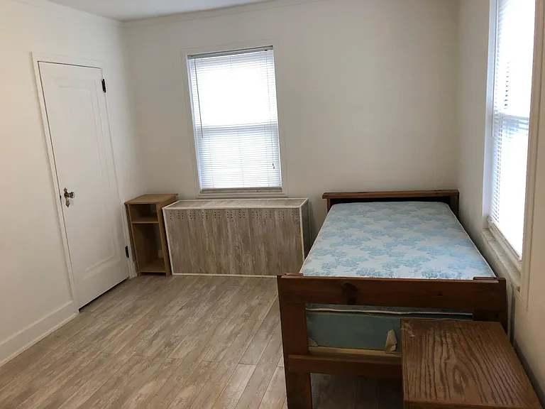 6313 Phillips Ave — Photo 10
