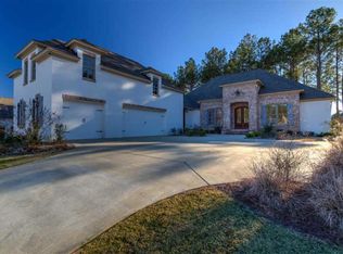 286 Lake Village Dr, Madison, MS 39110