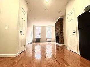 26 Saint Marks Pl APT 3FE, New York, NY 10003