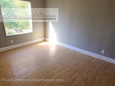 5th image of 13078 Willow Pond Ln