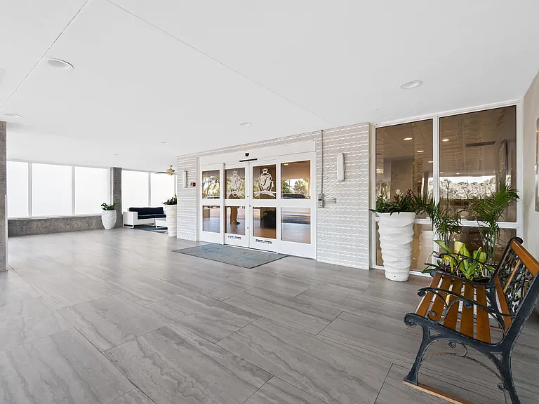 3850 Galt Ocean Dr #901 — Photo 3