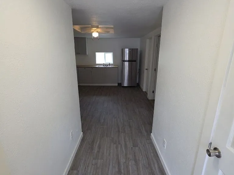 13451 Lakeshore Dr — Photo 10
