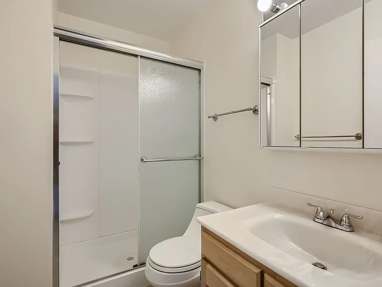 1538 Chambers Dr — Photo 6