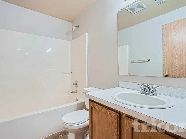 16829 114th Avenue Ct E — Photo 11