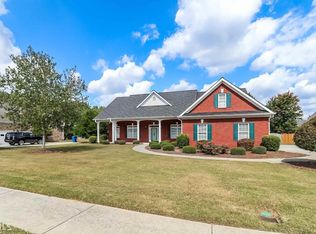 1318 Great Shoals Cir, Lawrenceville, GA 30045