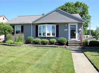 10860 Aaron Dr, Parma, OH 44130