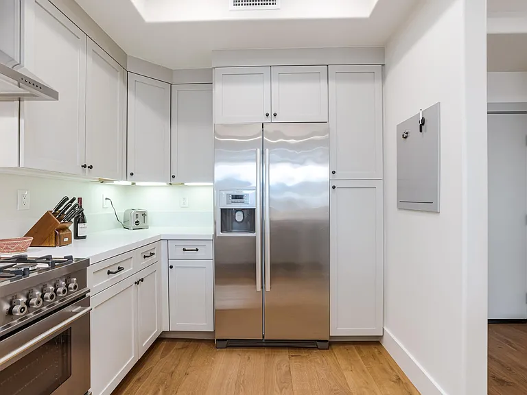 12020 Guerin St #Penthouse 5 — Photo 10