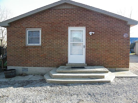 5th image of 112 Furrow Ln