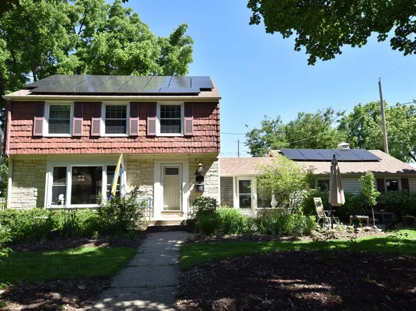 140 West Saveland AVENUE, Milwaukee, WI 53207