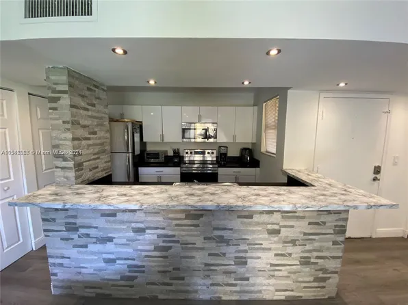 636 NW 114th Ave APT 102, Sweetwater, FL 33172